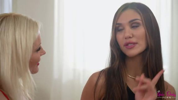 جلسة تلبيس عاطفية تتحول إلى لقاء رومانسي بين Jadilica وZazie Skymm